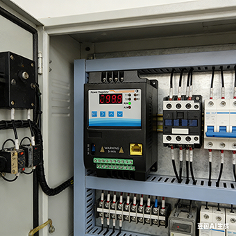 Advantages of Power Regulators vs. Solid State Relays (SSR) in Electric Heating Applications